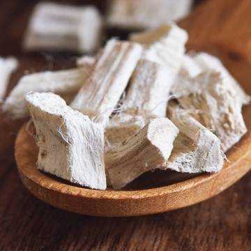 Dried Marshmallow Root in a Bowl